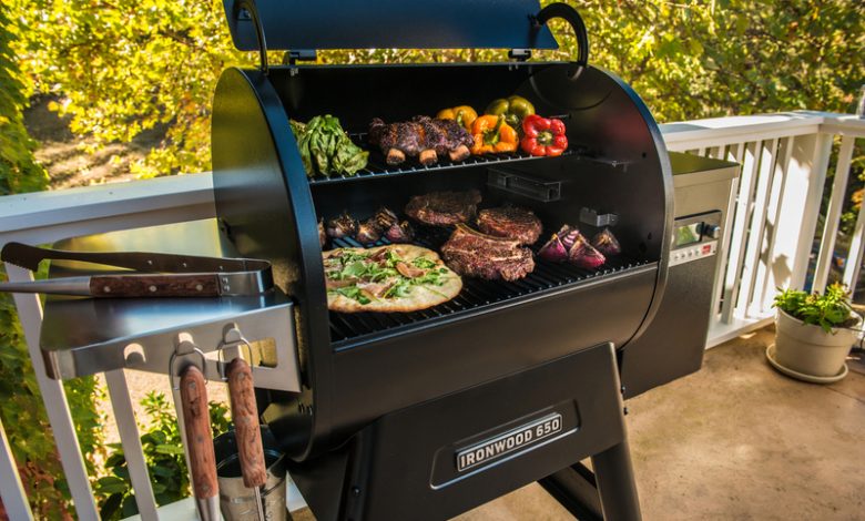 Traeger Wood Pellet Grill